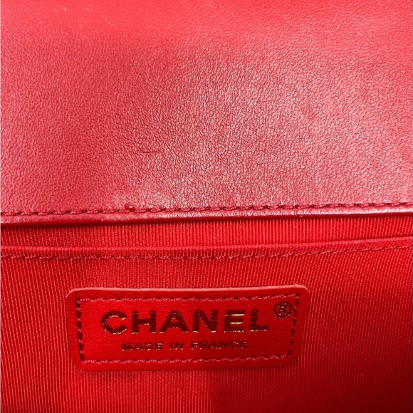 Chanel Red Medium Quilted Boy Bag LGHW - Picture 11 of 16